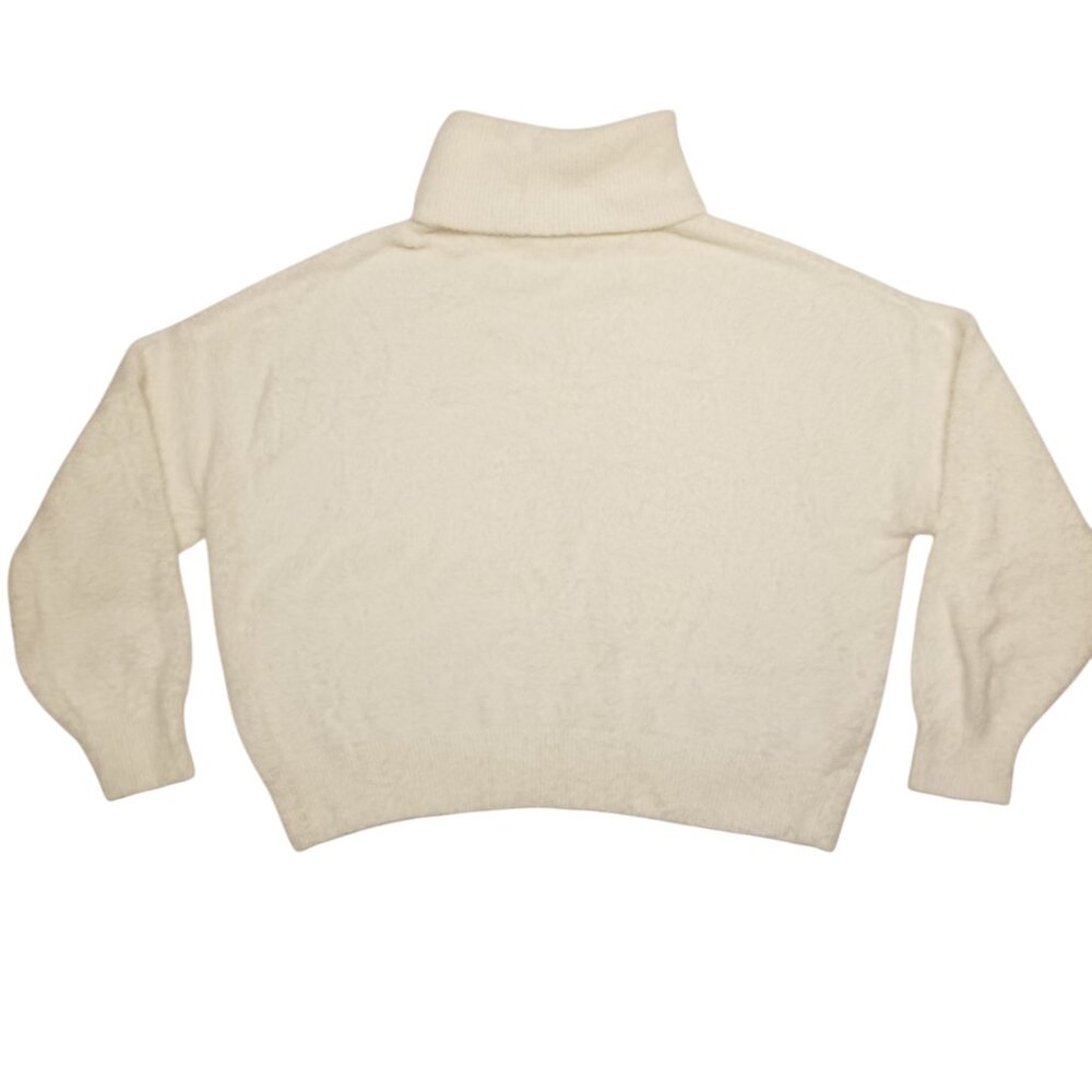 Fuzzy White Turtle Neck Sweater Cropped Large Soft Warm Relaxed Fit Slouchy Top